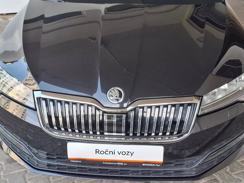 Škoda Superb (2024) COMBI GRT AMB TD 110/2.0 7DG - fotka 18 z 35