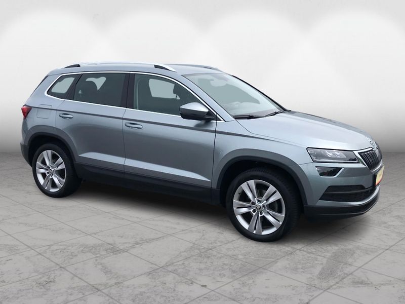 Škoda Karoq 1,5 TSI DSG Style - fotka 6 z 30