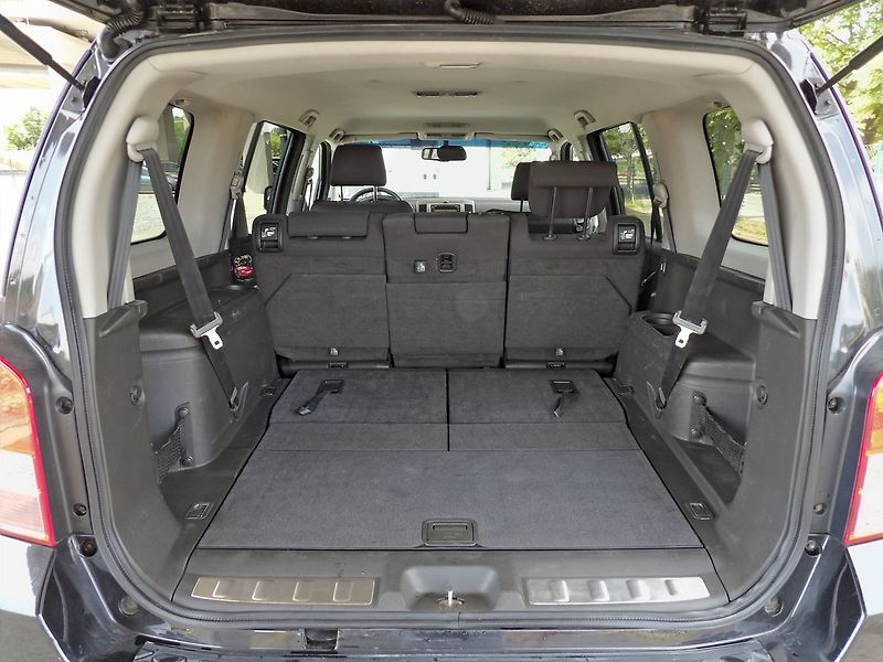 Nissan Pathfinder 2.5dCi 126kW Manuál Style - fotka 22 z 29