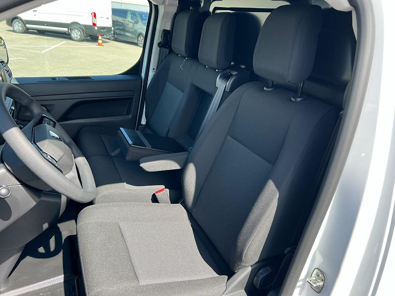 Peugeot Expert (2026) Furgon L2 1.5 BlueHDi 120  - fotka 12 z 14
