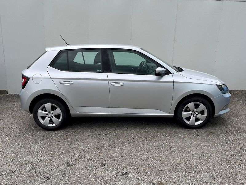 Škoda Fabia (2015) 1.4 TDI 66kW Style - fotka 23 z 23