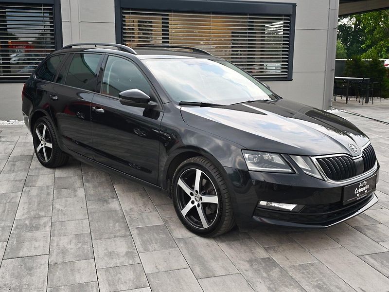 Škoda Octavia (2018) Style 2,0 TDI 110 KW DSG - fotka 3 z 26
