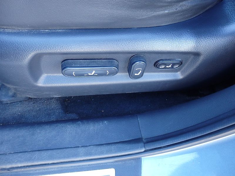 Hyundai Santa Fe 2.2 CRDI 10x AIRBAG - fotka 14 z 16