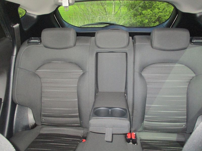 Hyundai ix35 1.6 GDi 99kW FINAL BLUE DRIVE - fotka 29 z 46