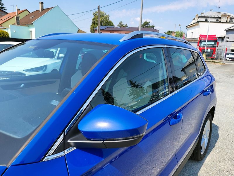 Škoda Karoq 2.0 TDi 110kW DSG 4x4 STYLE - fotka 36 z 48