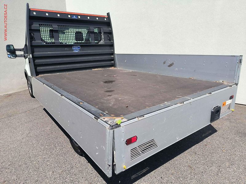Ford Transit (2020) 2.0TDCi VALNÍK - fotka 8 z 16