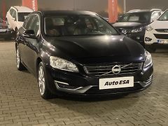 Volvo V60 (2013) 1.6D, AC, kůže - fotografie inzerátu