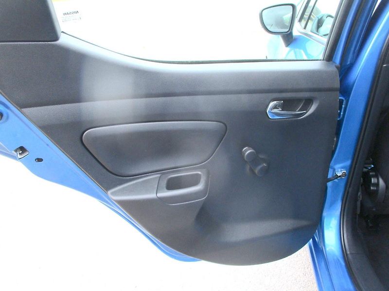 Nissan Micra 1.0i 52kW*NAVI*VÝHŘEV*KLIMA - fotka 42 z 49