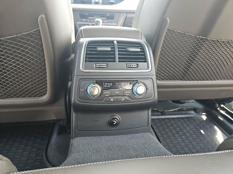 Audi A6 (2018) Allroad - fotka 28 z 34