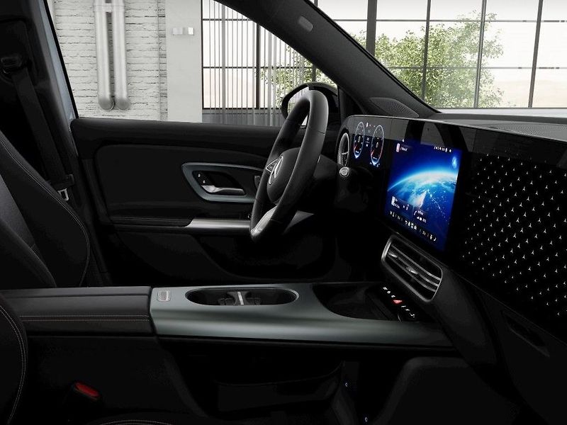 Mercedes-Benz GLB (2026) 200 - fotka 7 z 7