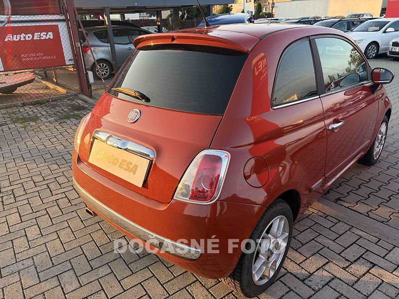 Fiat 500 (2007) 1.4i, AC, el. výbava - fotka 2 z 3