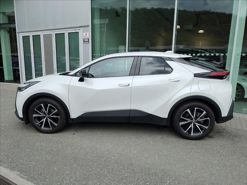 Toyota C-HR 1.8 HYBRID e-CVT FWD  STYLE - fotka 3 z 11