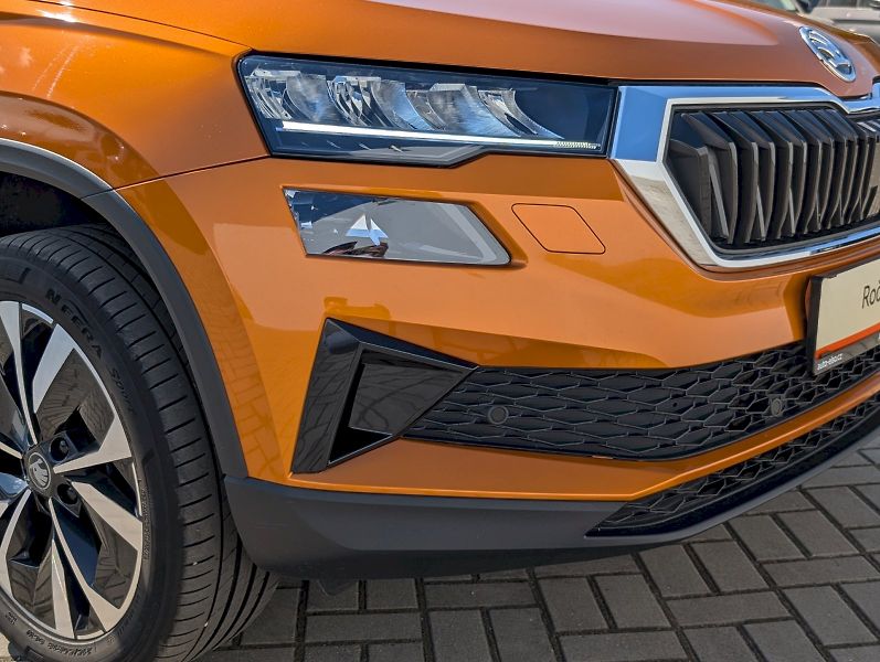 Škoda Karoq (2025) 1,5 TSI / 110 kW Top Selection - fotka 16 z 30