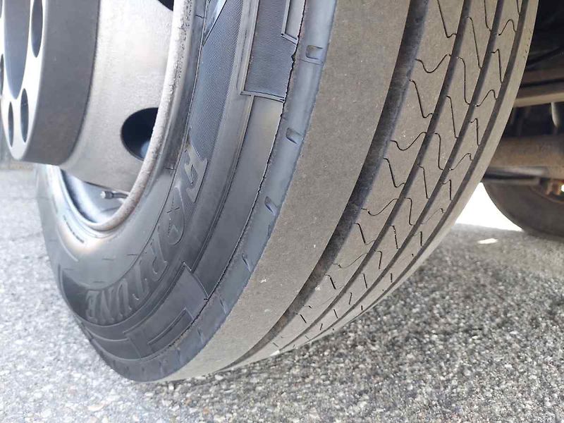 Iveco Ostatní ML 140 E28 souprava 120 m - fotka 21 z 59