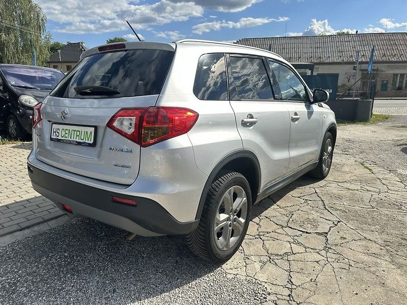 Suzuki Vitara 1.6i 88kW AllGrip 4x4 serviska - fotka 6 z 27