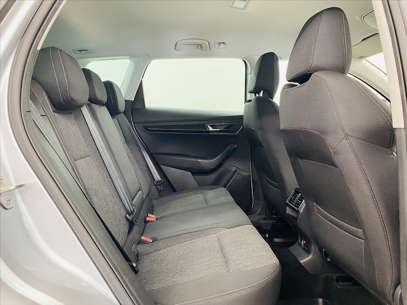 Škoda Karoq 2,0 TDI 110kW Style - fotka 7 z 25