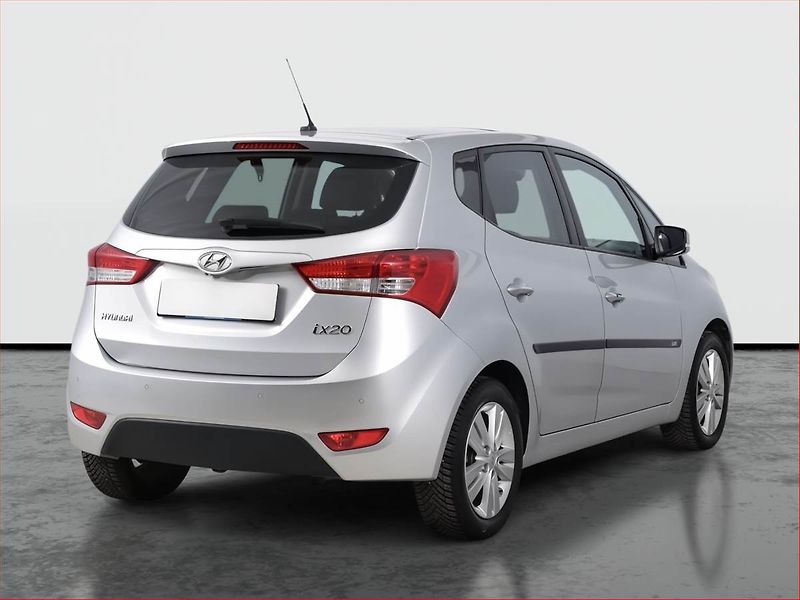 Hyundai ix20 (2013) 1.6 CVVT, Automat, Serv.kniha - fotka 5 z 20
