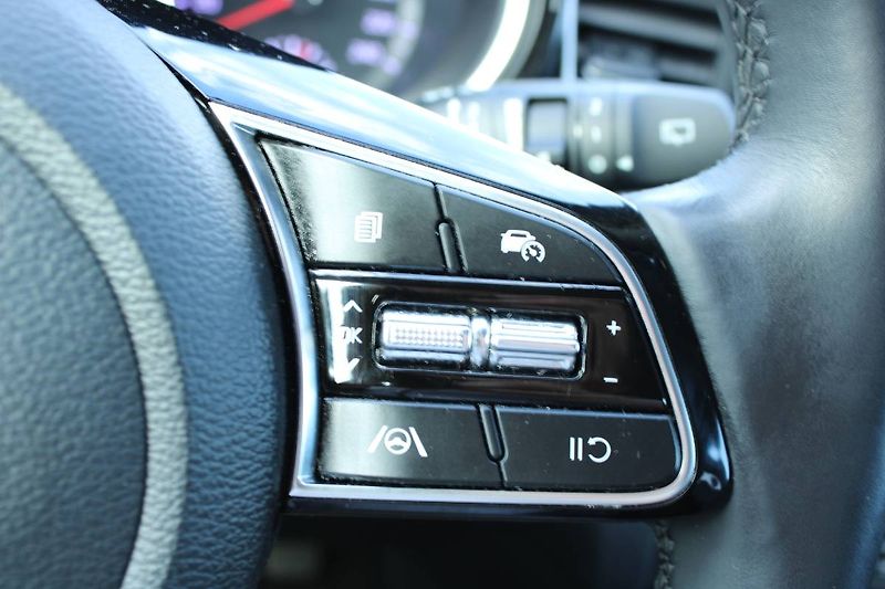 Kia XCeed (2023) 1.5 T-GDI 117kW manuál - fotka 10 z 32