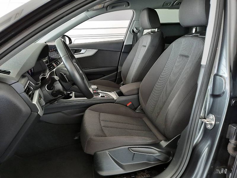 Audi A4 (2022) Avant 50 TDI quattro (210kW/28 - fotka 7 z 23
