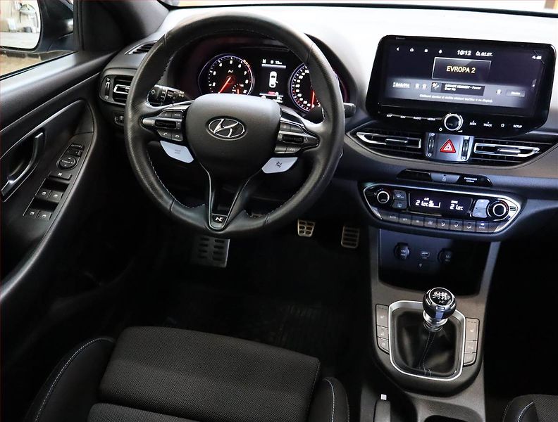 Hyundai i30 (2022) 2.0 N - fotka 7 z 23
