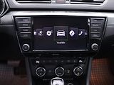 Škoda Superb 2,0 TDI 140kW DSG Style Plus - náhled 24