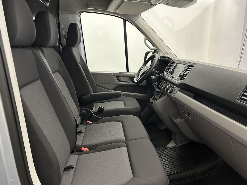 Volkswagen Crafter 2.0 TDI L3 H3 - fotka 20 z 23