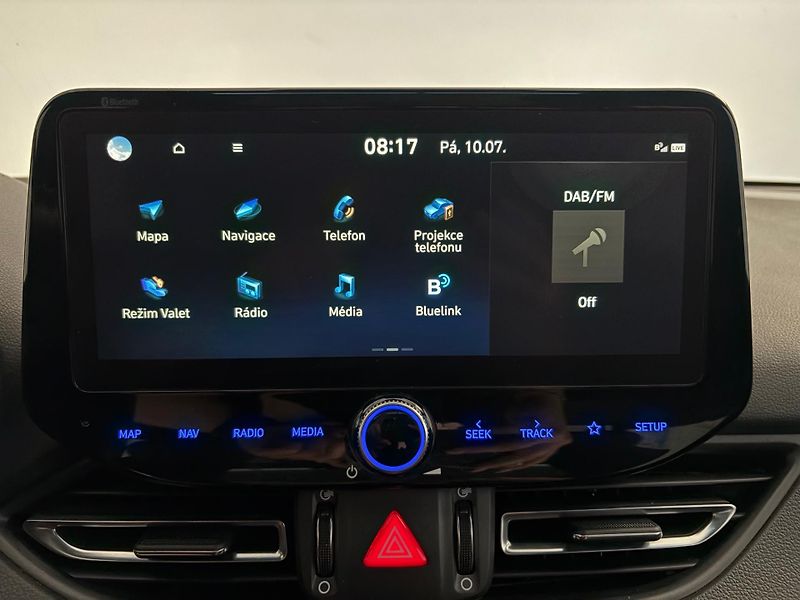 Hyundai i30 (2021) Mild HYB 1.5 TGDi N-line kombi - fotka 27 z 43