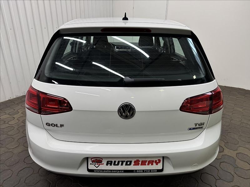 Volkswagen Golf 1.4TGI BMT ACC Comfortline - fotka 7 z 39