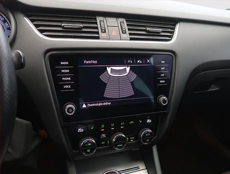Škoda Octavia (2020) 1.0 TSI, Serv.kniha, Navi - fotka 16 z 22