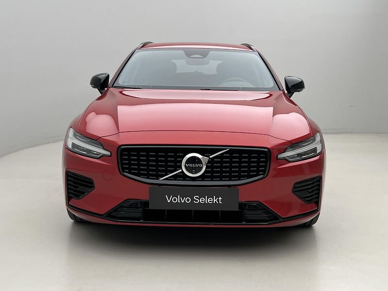 Volvo V60 T6 AWD DARK PLUS RECHARGE AUT - fotka 14 z 48