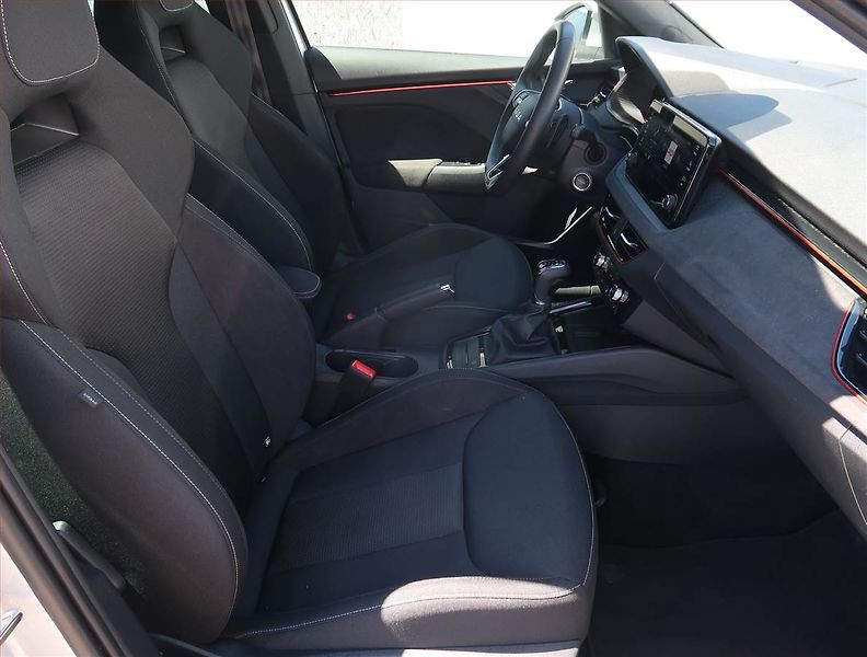 Škoda Kamiq (2025) 1.0 TSI, Drive - fotka 9 z 21