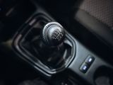 Toyota Hilux 2.4 D-4D Double Cab 4x4 Live - náhled 16