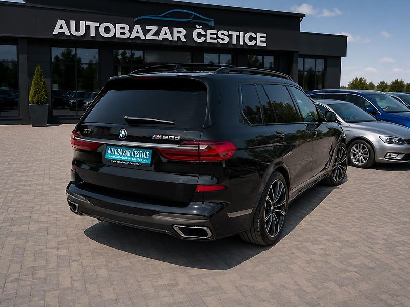 BMW X7 M50d INDIVIDUAL 7 MIST  - fotka 5 z 29
