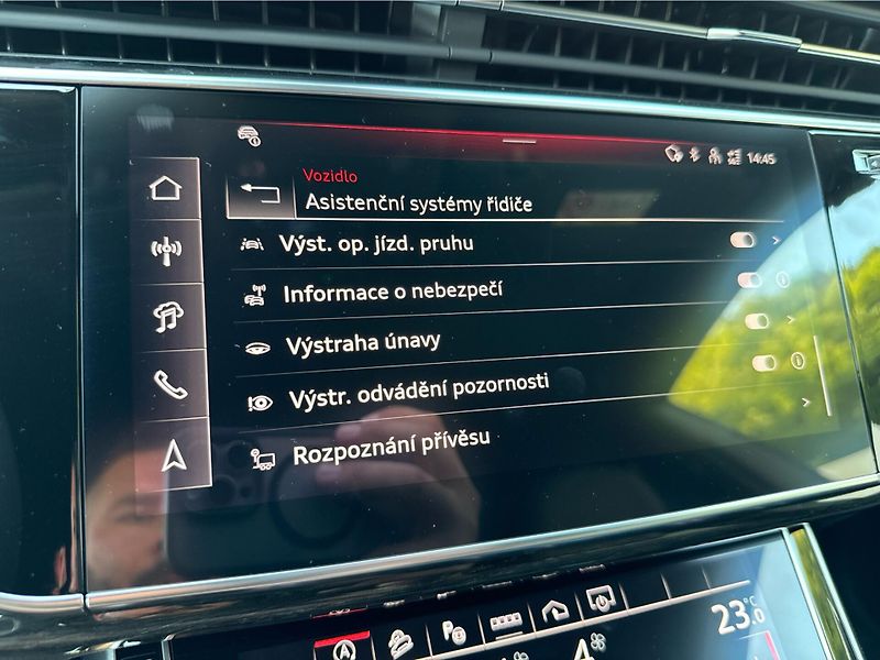 Audi Q8 50 TDI quattro - fotka 26 z 28