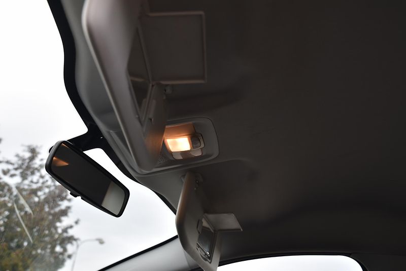 Peugeot 2008 1.2, KLIMATIZACE, TEMPOMAT - fotka 20 z 36