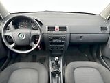 Škoda Fabia (2008) Ambiente 1.2 HTP 47 kW Combi - náhled 4