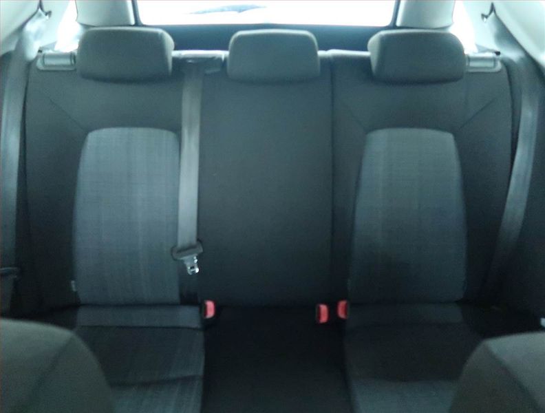 Kia Ceed (2010) 1.4 CVVT, po STK, jezdí skvěle - fotka 10 z 16