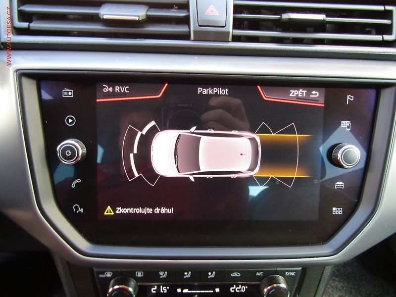 Seat Ibiza (2019) 1.0 TSi, FR, navi, LED - fotka 15 z 21
