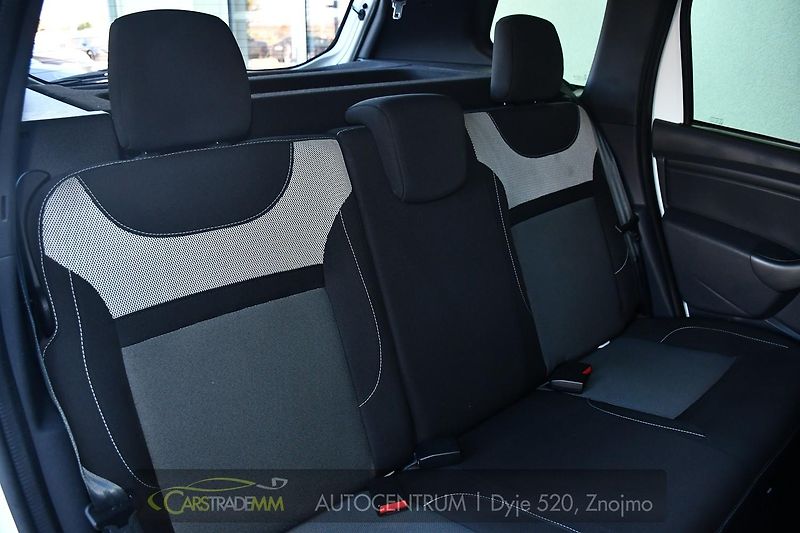 Dacia Duster 1.2TCe 92kW  - fotka 19 z 47