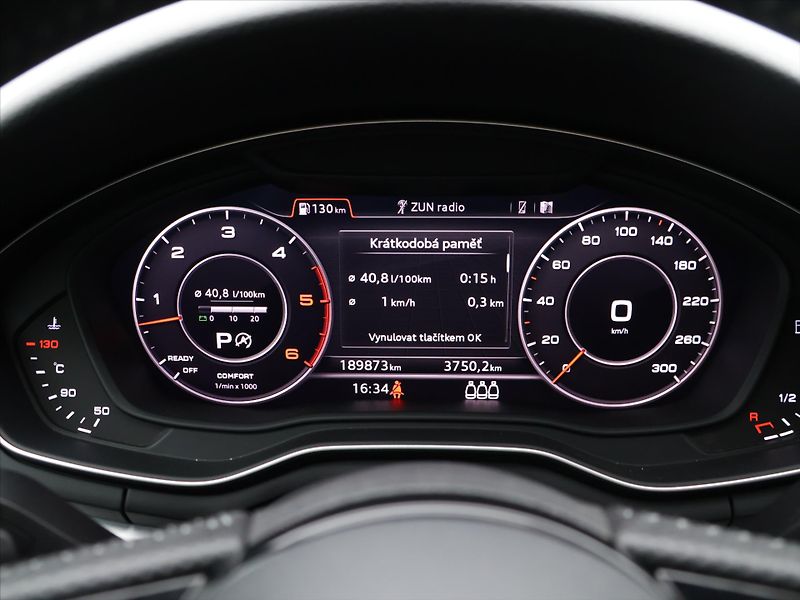 Audi A4 3,0 TDI quattro S-line S-Troni - fotka 16 z 33