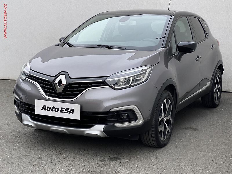 Renault Captur (2017) 1.2TCe, Intense, AT, navi, TZ - fotka 3 z 16