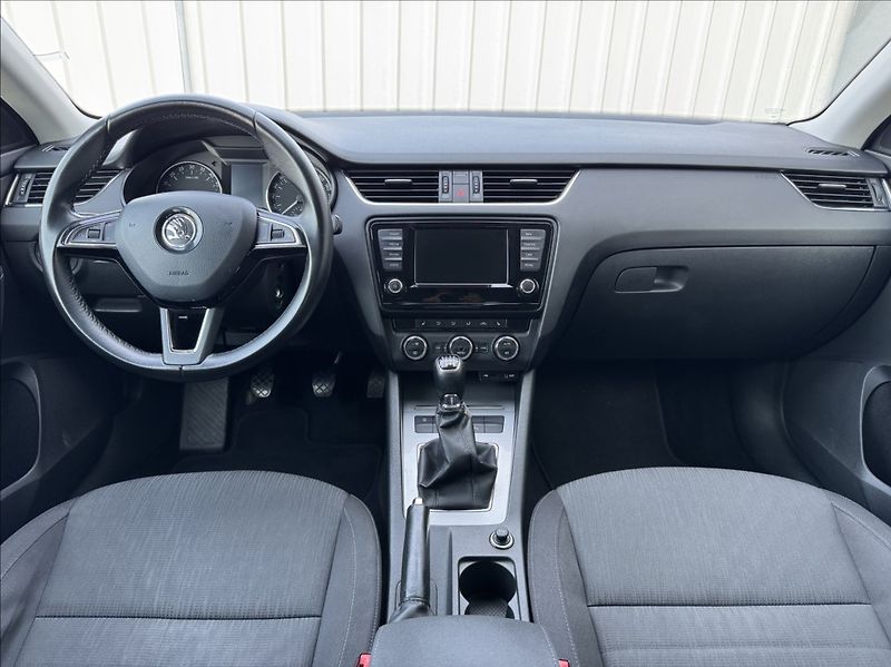Škoda Octavia 2,0 TDI STYLE 2.maj. původ ČR - fotka 26 z 50