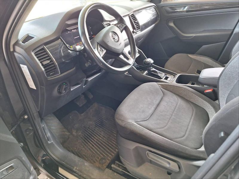 Škoda Kodiaq 2.0 TDI DSG 4x4 Style Matrix - fotka 8 z 12