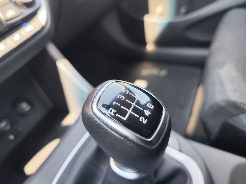 Hyundai i30 1.5 T-GDI/117kW Smart Navi - fotka 22 z 38