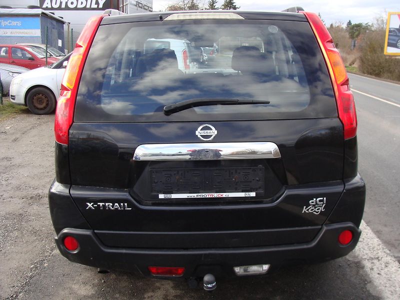 Nissan X-Trail 2.0 DCi 4x4 - fotka 4 z 26