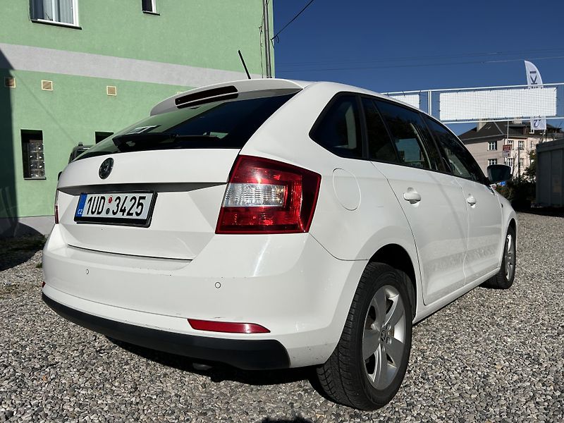 Škoda Rapid (2013) 1.2 TSi 77 KW nové rozvody - fotka 7 z 32