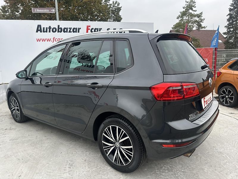 Volkswagen Golf Sportsvan (2016) 1.4 TSI DSG ser.knížka - fotka 7 z 43