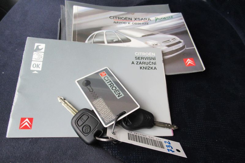 Citroën Xsara Picasso 1.6i 16V AUT.KLIMA TAŽNÉ - fotka 17 z 17