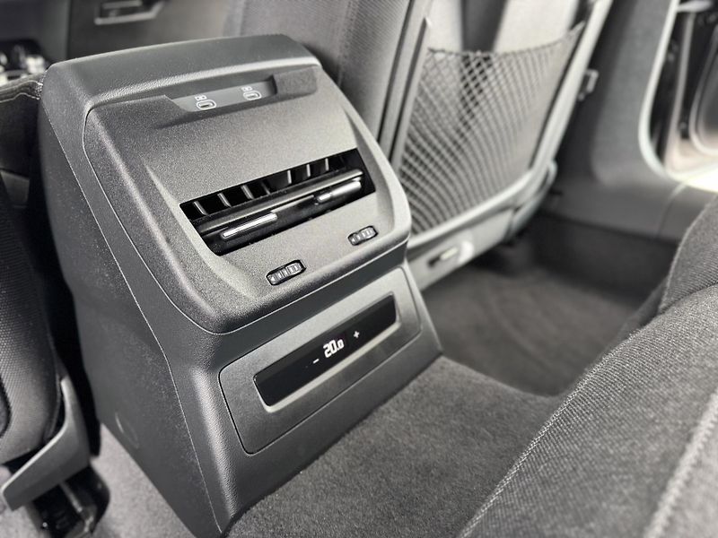 Audi A5 TFSI 150kW*S-LINE*REZERVACE! - fotka 32 z 37