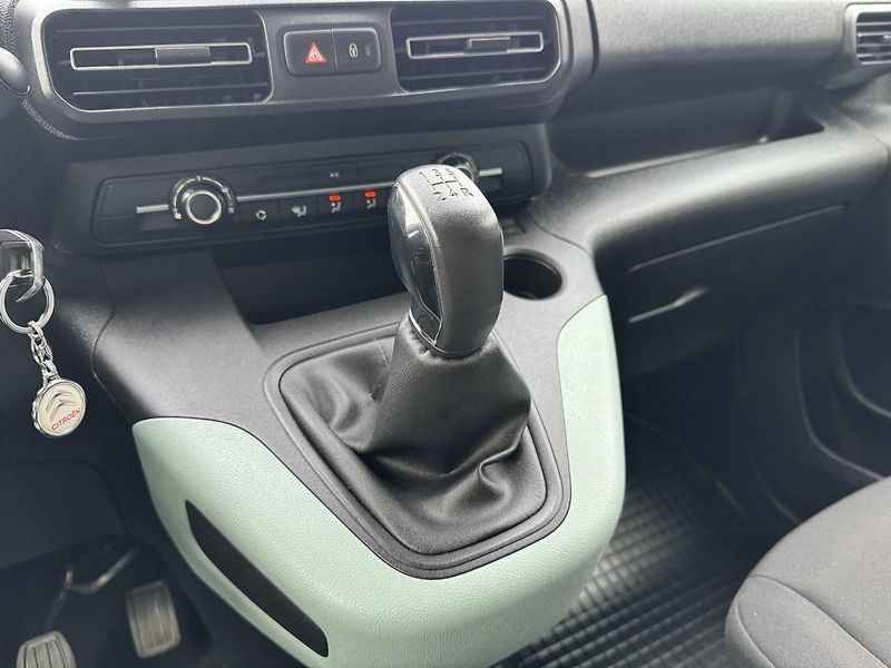 Citroën Berlingo (2020) 1.5BlueHDi Klima Tempomat - fotka 8 z 48